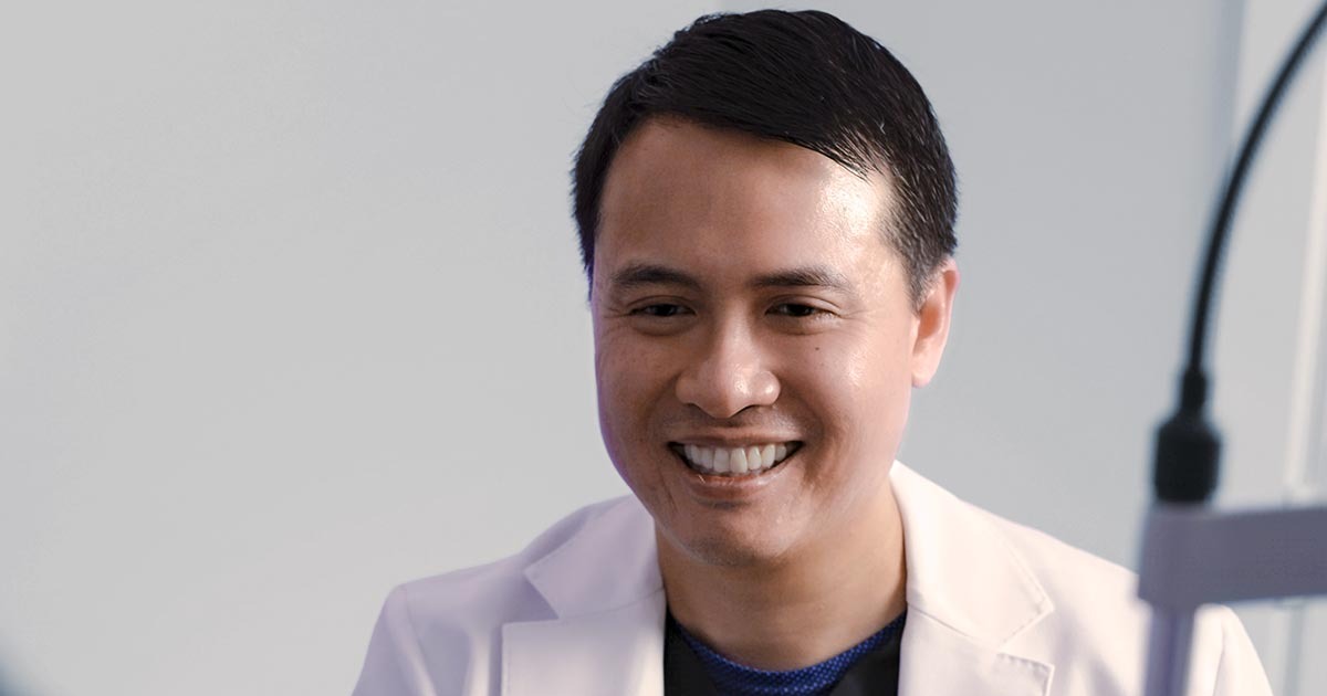 Dr. David Truong, cornea and refractive surgeon at Azure Eye Center in Fort Worth